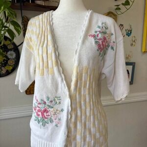 Vtg 90s Lucia Size S Grandmacore Knitted Short Sleeve Cardigan Floral Cottage